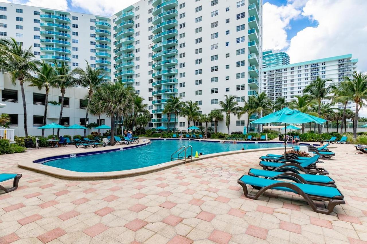 The Tides Hollywood - Amazing Beachside Condo מראה חיצוני תמונה